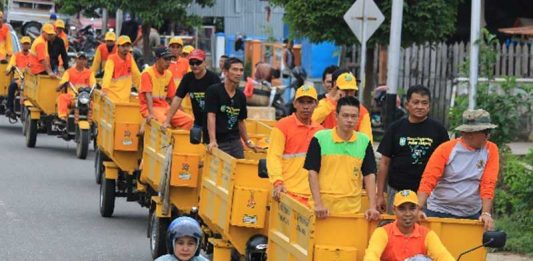 Hanya Monyet yang Buang Sampah Sembarangan