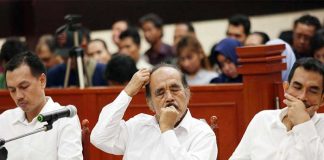 Bos-bos Gafatar Dituntut Sepuluh dan 12 Tahun