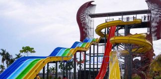 Suguhkan Marching Band dan Atraksi Barongsai