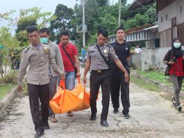 Mayat Pria Dimakan Belatung di Kebun Sawit