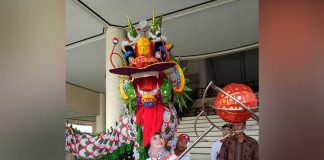 Naga Buka Mata di Rumah Rakyat