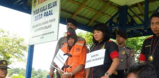 Membuang Anak dan Cucunya Sendiri