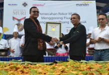 2017 Pisang Goreng Pontianak Pecahkan Rekor Kuliner MURI