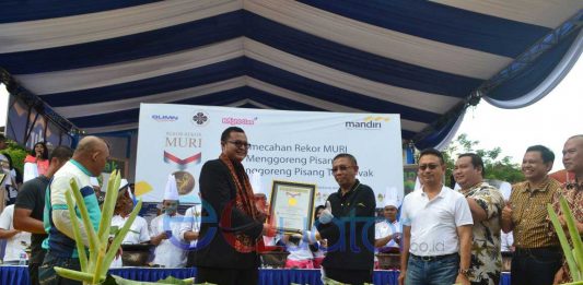 Dipatenkan, 2017 Pisang Goreng Pontianak Pecahkan Rekor MURI