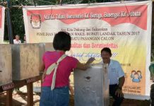 Masyarakat Landak Nyoblos Pasangan Calon Tunggal