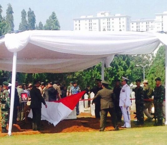 Mayjen TNI Toto Rinanto Dimakamkan di TMP Kalibata