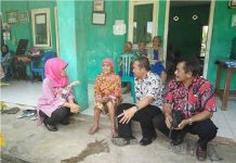 Kisah Nenek Sebatang Kara yang Viral di Media Sosial