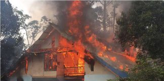 Jemur Padi, Liat Api di Atap Rumah