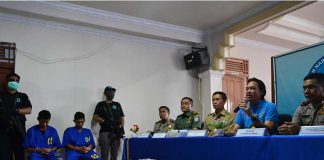 Senjata Bukan untuk Ngusir Burung di Sawah!