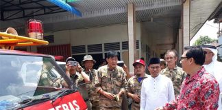 Wagub Puji Kerja Petugas Damkar