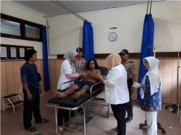 Kapolres Pimpin Pasukan Menangkap Orang Gila