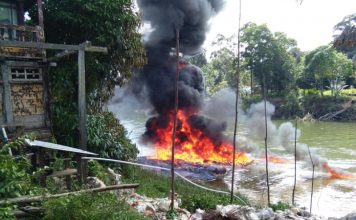 Duaaar…! Motor Air Hancur Berkeping-keping