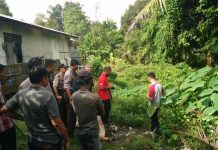 Ada Bayi Membusuk Di Belakang Indekos