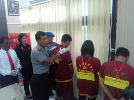 Pasarkan Narkoba di Area PETI Sintang