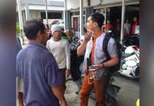 Telat Pergi Kuliah, Ngebut, Masuk Parit