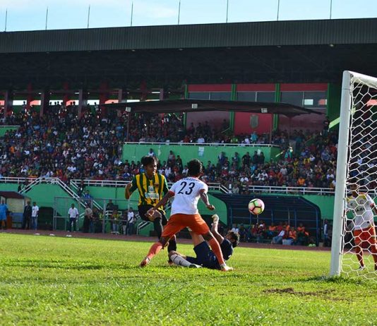 Pemkot Bakal Renovasi Lapangan Sepak Bola Untan