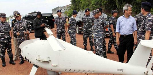 Pangarmabar Uji Coba Drone Rajawali S-100 Buatan Austria