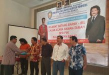 Tunjuk Lasarus Maju KB 1