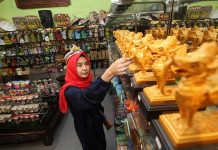 Terkenal di Tiga Benua