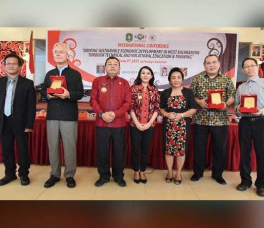 Berbagi Pengalaman Memajukan Negara