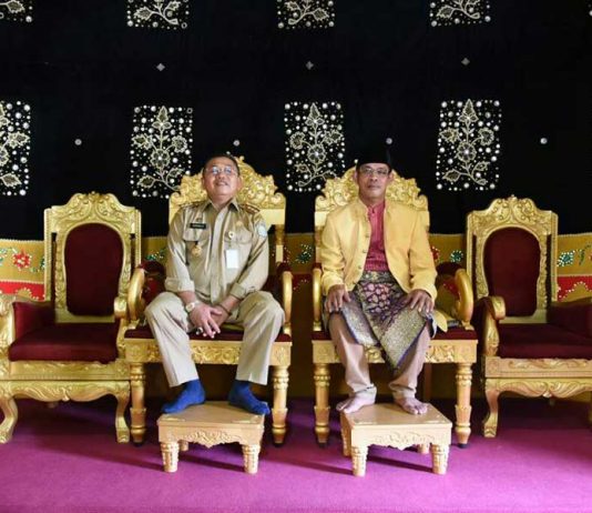 Dipersilakan Duduk di Singgasana Raja Matan Tanjungpura