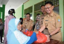 Supaya Merata Dapat Paket Sembako Murah
