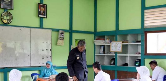 Gara-gara Regulasi Pusat, Sekolah di Tapal Batas Dinilai Ilegal