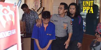 Laki-laki Disuruh Oral Perempuan Dihohohihi