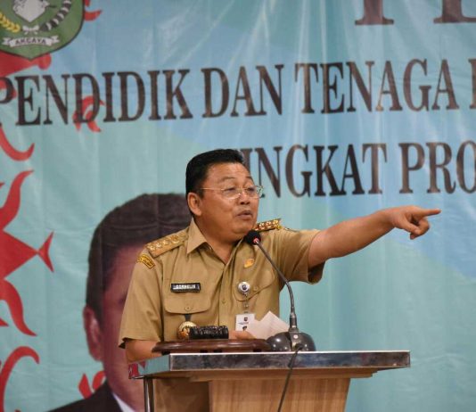 Guru di Kalbar Bersaing ke Istana