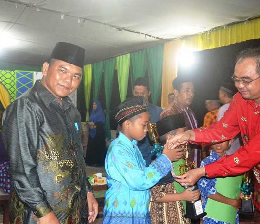 Desa Sidomulyo Juara Umum MTQ ke VI Nanga Pinoh 2017