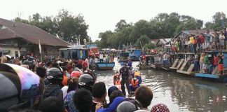 Diterjang Ombak Dua Nelayan Tewas