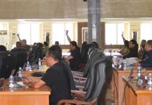 Miskomunikasi, Tiga Fraksi Tak Buat PA