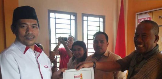 Satarudin akan Borong Semua Partai