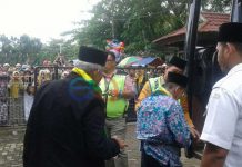 Jamaah Asal Sambas Berangkat Ke Batam