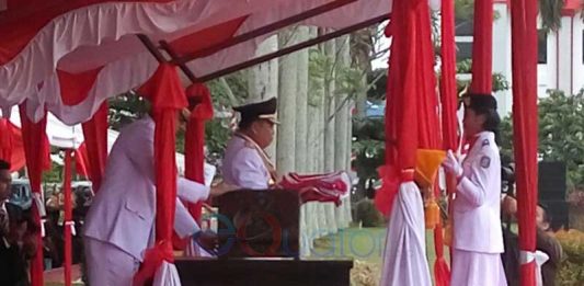 Upacara HUT Kemerdekaan RI Ke 72 Di Kantor Gubernur Kalbar