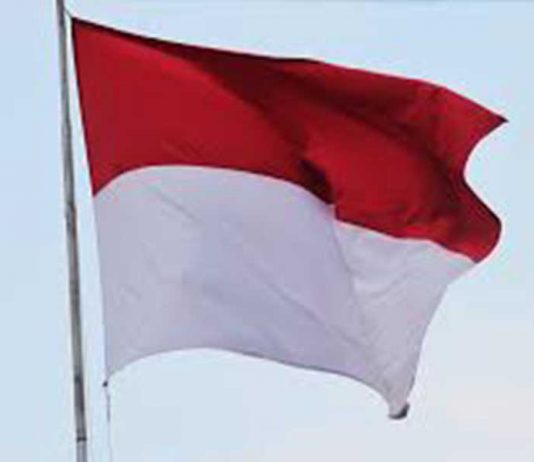 Sebulan Penuh Kibarkan Bendera Merah Putih