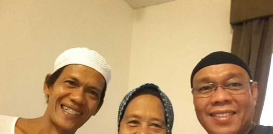 Kisah Bibi Pecal Wujudkan Impian Naik Haji