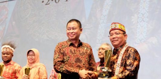 Sekadau Diganjar Penghargaan Dari Kemen ESDM