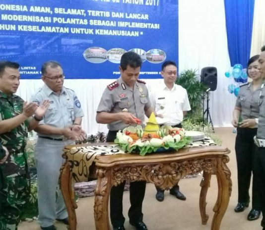 Lalu Lintas di Kubu Raya Masih Semberaut Jajaran Satlantas Polresta Pontianak dan Pemkot Pontianak menggelar syukuran memperingati HUT Lalu Lintas ke 62