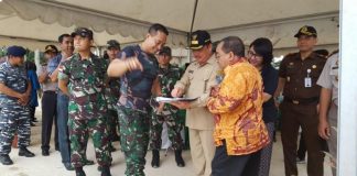 Oktober, Jokowi Kembali ke Pantai Kijing Bupati Mempawah Ria Norsan didampingi Wakil Bupati Gusti Ramlan dan Kapolres berkoordinasi dengan Pangdam XII/Tanjungpura,