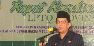 Tingkatkan Prestasi MTQ dan STQ Kalbar M. Zeet Hamdy Assovie menyampaikan sambutan pada acara pembukaan Rakor LPTQ