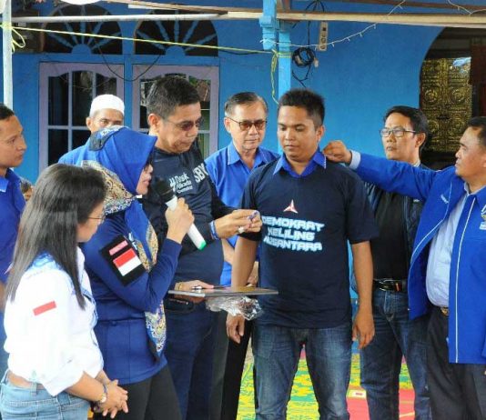 Rakyat Lantik Ketua DPD Demokrat Kalbar