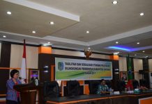 Sintang Masuk Prioritas Nasional Penanggulangan Bencana Sekda Sintang, Yosepha Hasnah membuka Sosialisasi Peraturan Perundang-undangan tentang Penanggulangan Bencana