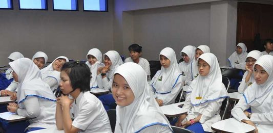 Mahasiswa Akbid Tak Seimbang dengan Kebutuhan