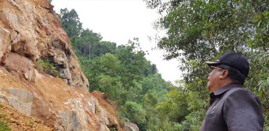Bukit Peniraman Longsor