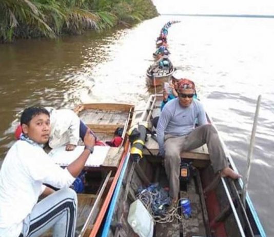 Sensasi Tarikan Si Jepit Biru di Sungai ‘Bumi Galaherang’