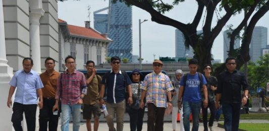 Ternyata di Negara Semaju Singapura pun Ada Pengemisnya