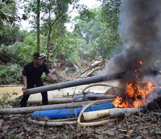 Bupati Atbah Pimpin Razia PETI