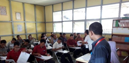 Adukan Jika Terbukti Jadi Pengurus Parpol