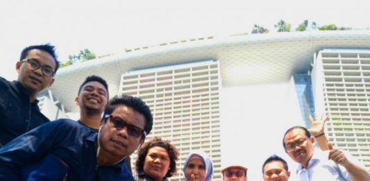 Bawa Botol Air Mineral Kosong, Air di Toilet Bisa untuk Isi Ulang